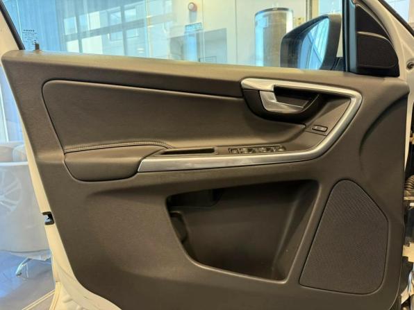 Volvo XC60 I Рестайлинг с пробегом 2014 года, цена 1 720 000 рублей, 231500 км, внедорожник, Автокод Объявления