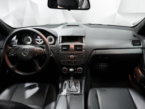 Mercedes-Benz C-Класс III (W204) с пробегом 2010 года, цена 990 000 рублей, 264564 км, седан, Автокод Объявления