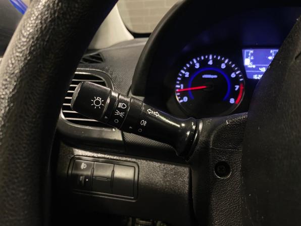 Hyundai Solaris I Рестайлинг с пробегом 2016 года, цена 990 000 рублей, 162682 км, седан, Автокод Объявления