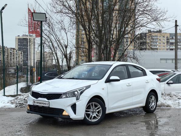 Kia Rio IV Рестайлинг с пробегом 2021 года, цена 1 229 000 рублей, 92686 км, седан, Автокод Объявления
