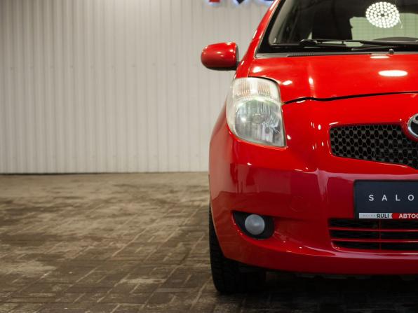 Toyota Yaris II с пробегом 2008 года, цена 542 000 рублей, 249595 км, хэтчбек, Автокод Объявления