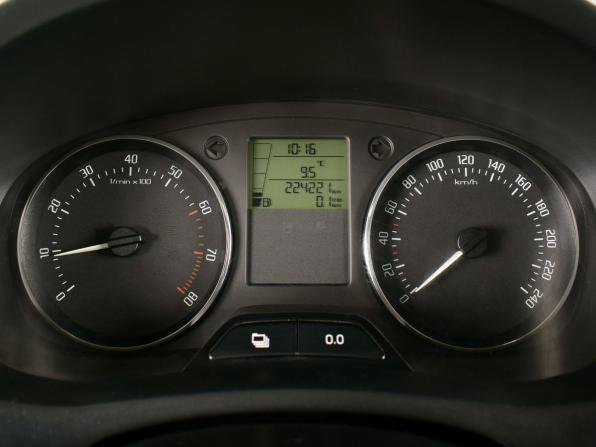 Skoda Fabia II Рестайлинг с пробегом 2013 года, цена 434 995 рублей, 224220 км, хэтчбек, Автокод Объявления