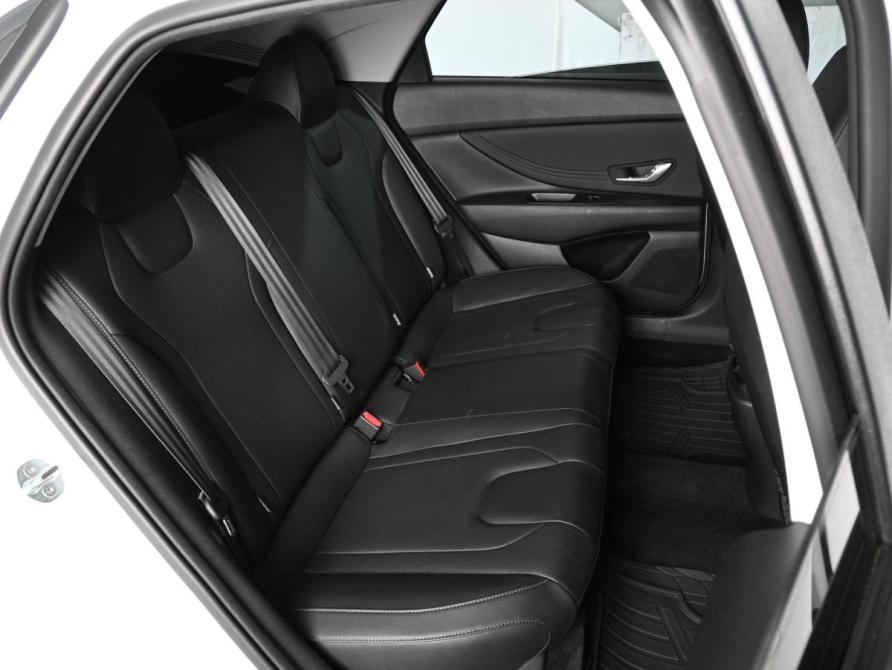 Hyundai Elantra VII (CN7) Рестайлинг Ростов-на-Дону  - изображение 7