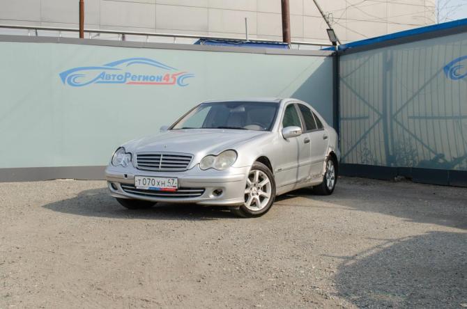 Mercedes-Benz C-Класс II (W203) Рестайлинг с пробегом 2005 года, цена 444 000 рублей, 355900 км, седан, Автокод Объявления