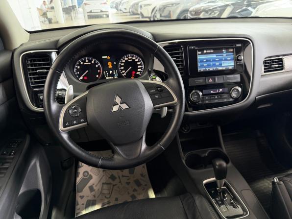Mitsubishi Outlander III с пробегом 2014 года, цена 1 350 000 рублей, 130146 км, внедорожник, Автокод Объявления