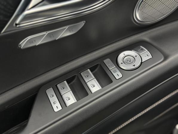 Genesis GV80 I с пробегом 2021 года, цена 5 850 000 рублей, 43300 км, внедорожник, Автокод Объявления