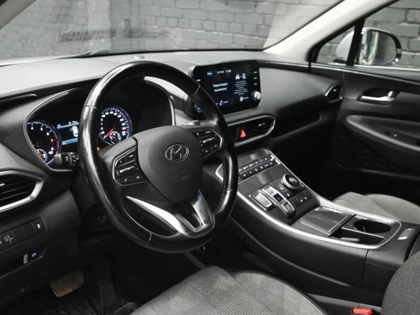 Hyundai Santa Fe IV Рестайлинг с пробегом 2021 года, цена 4 130 000 рублей, 31800 км, внедорожник, Автокод Объявления