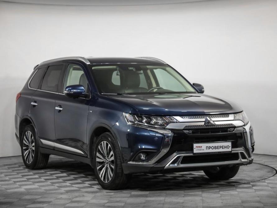 Mitsubishi Outlander III Рестайлинг 3 Санкт-Петербург  - изображение 3