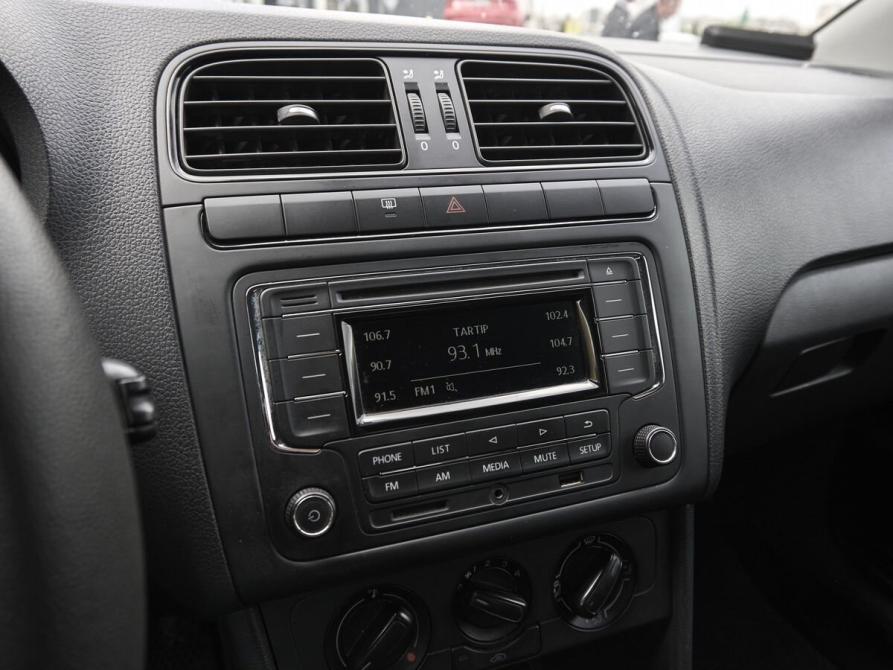 Volkswagen Polo V Рестайлинг Казань  - изображение 9