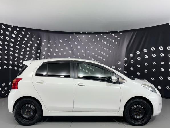 Toyota Vitz II (XP90) с пробегом 2009 года, цена 670 000 рублей, 149000 км, хэтчбек, Автокод Объявления