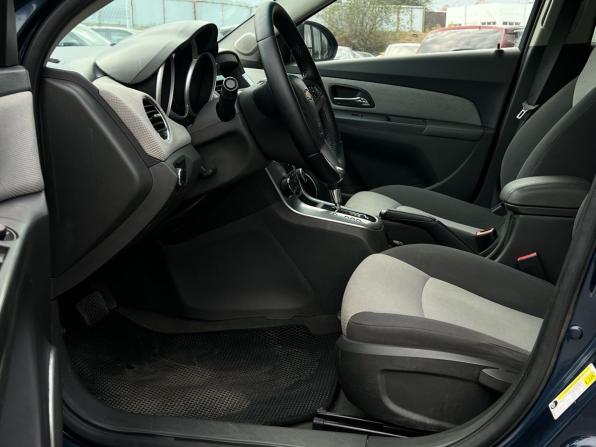 Chevrolet Cruze I с пробегом 2010 года, цена 685 000 рублей, 205171 км, седан, Автокод Объявления