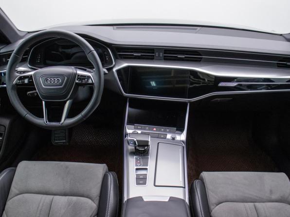 Audi A6 V (C8) Рестайлинг с пробегом 2023 года, цена 5 490 000 рублей, 23500 км, седан, Автокод Объявления