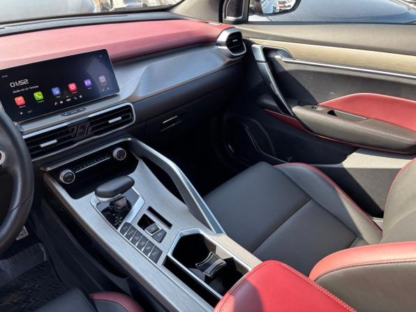 Geely Coolray I с пробегом 2023 года, цена 2 015 000 рублей, 32200 км, внедорожник, Автокод Объявления