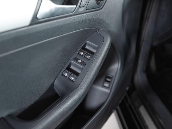 Volkswagen Jetta VI с пробегом 2012 года, цена 1 170 000 рублей, 88878 км, седан, Автокод Объявления