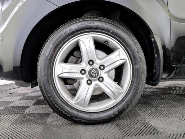 Kia Soul I Рестайлинг с пробегом 2012 года, цена 1 250 000 рублей, 66200 км, хэтчбек, Автокод Объявления