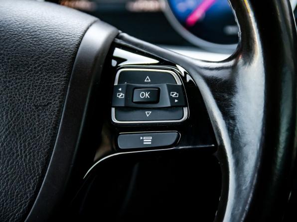 Volkswagen Touareg II Рестайлинг с пробегом 2016 года, цена 3 350 000 рублей, 92676 км, внедорожник, Автокод Объявления