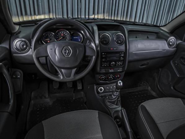 Renault Duster I Рестайлинг с пробегом 2015 года, цена 1 720 000 рублей, 34244 км, внедорожник, Автокод Объявления