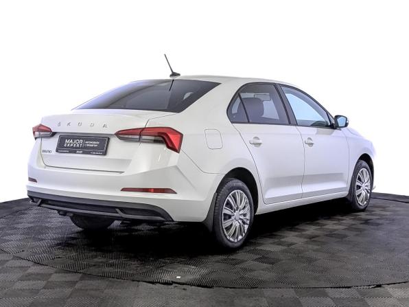 Skoda Rapid II с пробегом 2021 года, цена 1 410 000 рублей, 111521 км, лифтбек, Автокод Объявления