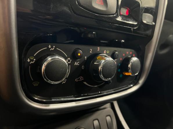 Renault Duster I с пробегом 2013 года, цена 880 000 рублей, 213468 км, внедорожник, Автокод Объявления