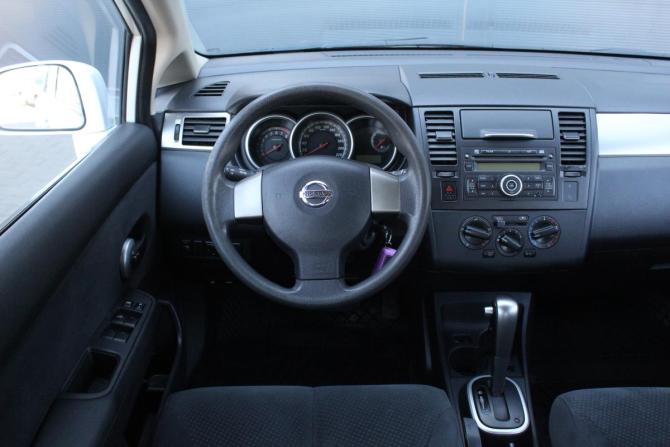 Nissan Tiida I Рестайлинг с пробегом 2011 года, цена 795 000 рублей, 113320 км, хэтчбек, Автокод Объявления