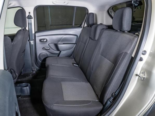 Renault Sandero II Рестайлинг с пробегом 2019 года, цена 1 270 000 рублей, 68990 км, хэтчбек, Автокод Объявления