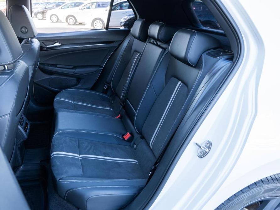 Volkswagen Golf VIII Волгоград  - изображение 11