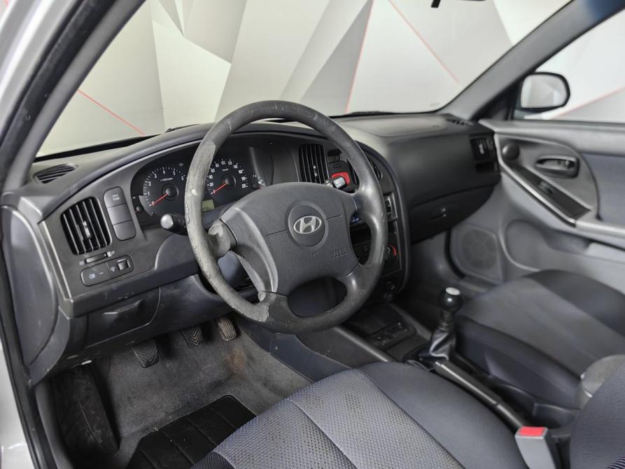 Hyundai Elantra III (XD2) Рестайлинг Москва  - изображение 18
