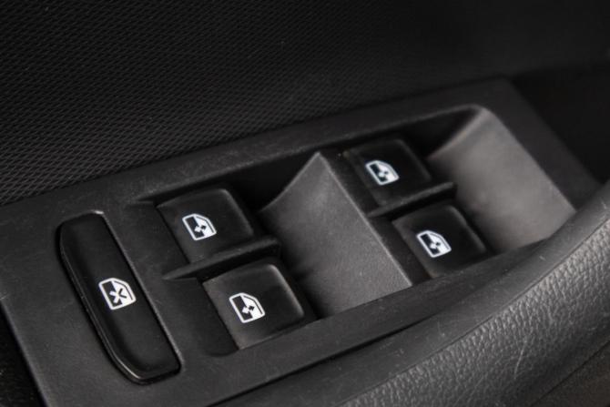 Volkswagen Polo VI с пробегом 2021 года, цена 1 269 000 рублей, 142000 км, лифтбек, Автокод Объявления