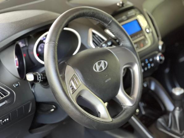 Hyundai ix35 I с пробегом 2013 года, цена 1 050 000 рублей, 175000 км, внедорожник, Автокод Объявления