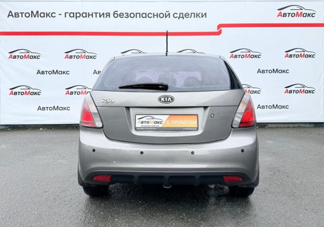 Kia Rio II Рестайлинг с пробегом 2010 года, цена 540 000 рублей, 174882 км, хэтчбек, Автокод Объявления