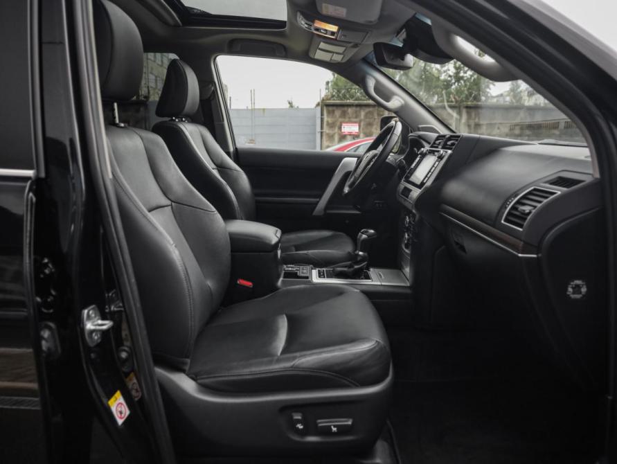 Toyota Land Cruiser Prado 150 Series Рестайлинг 2 Санкт-Петербург  - изображение 29