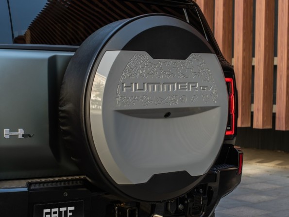 Новый GMC Hummer EV 2023 года, цена 18 990 000 рублей, внедорожник, Автокод Объявления