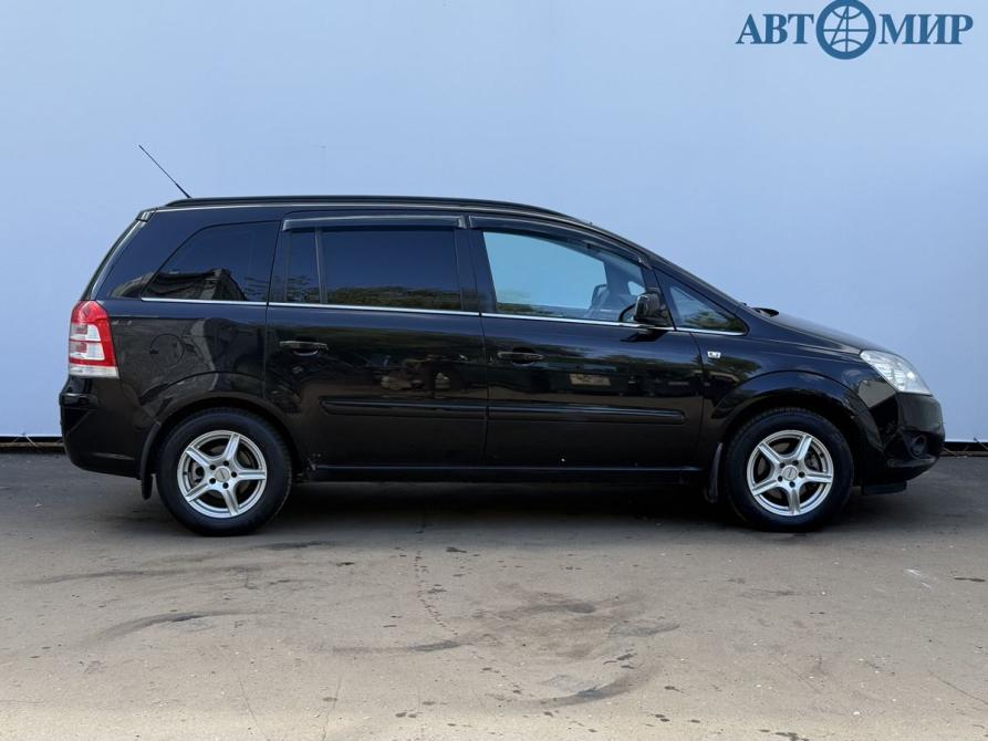 Opel Zafira B Рестайлинг Москва  - изображение 4