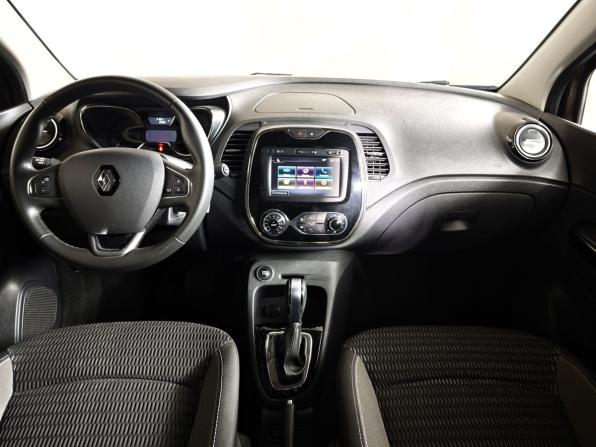 Renault Kaptur I с пробегом 2020 года, цена 1 705 000 рублей, 31618 км, внедорожник, Автокод Объявления