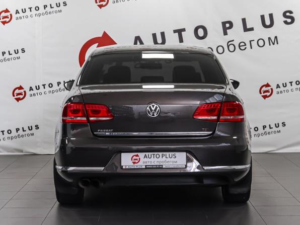 Volkswagen Passat B7 с пробегом 2012 года, цена 1 199 000 рублей, 214277 км, седан, Автокод Объявления