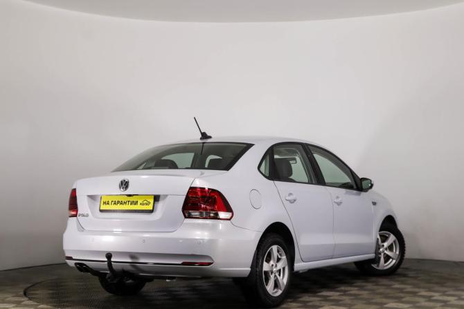 Volkswagen Polo V Рестайлинг с пробегом 2018 года, цена 1 519 000 рублей, 179000 км, седан, Автокод Объявления