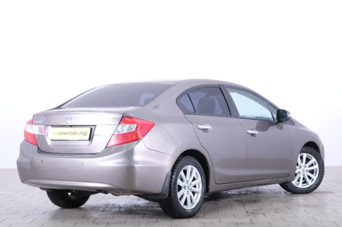 Honda Civic IX с пробегом 2012 года, цена 1 279 000 рублей, 169000 км, седан, Автокод Объявления