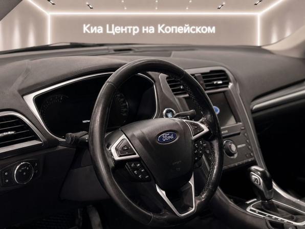 Ford Mondeo V с пробегом 2017 года, цена 1 595 000 рублей, 120000 км, седан, Автокод Объявления