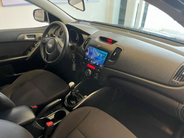 Kia Cerato II с пробегом 2012 года, цена 598 000 рублей, 208100 км, седан, Автокод Объявления