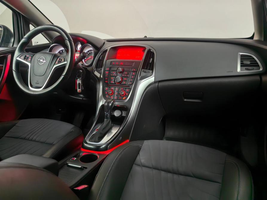 Opel Astra J Рестайлинг Москва  - изображение 7