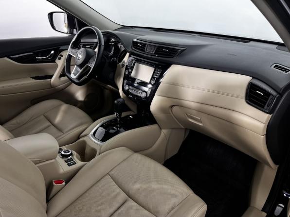 Nissan X-Trail III Рестайлинг с пробегом 2019 года, цена 2 400 000 рублей, 124000 км, внедорожник, Автокод Объявления