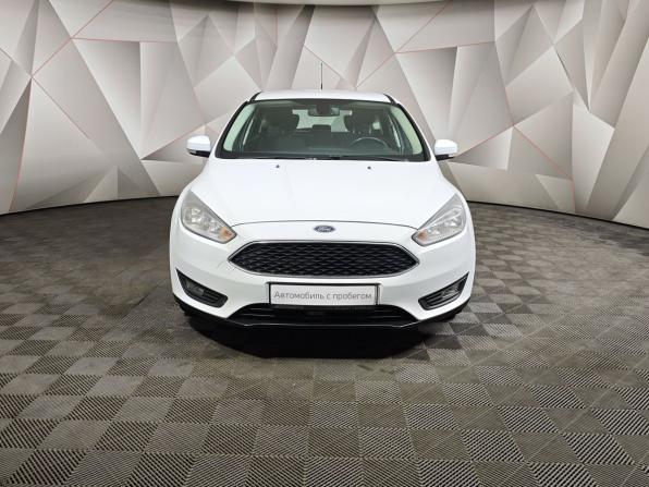 Ford Focus III Рестайлинг с пробегом 2015 года, цена 947 000 рублей, 104413 км, хэтчбек, Автокод Объявления