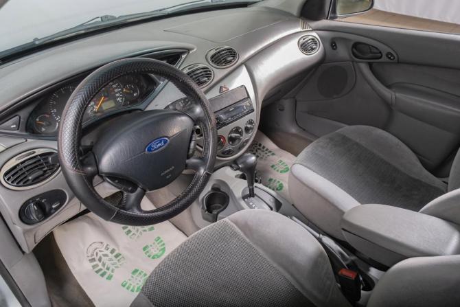 Ford Focus I с пробегом 2001 года, цена 299 000 рублей, 305000 км, хэтчбек, Автокод Объявления