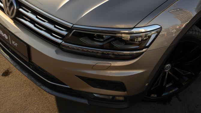 Volkswagen Tiguan II с пробегом 2018 года, цена 3 318 000 рублей, 84265 км, внедорожник, Автокод Объявления
