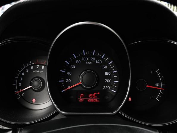 Kia Rio III с пробегом 2015 года, цена 1 199 000 рублей, 123609 км, седан, Автокод Объявления
