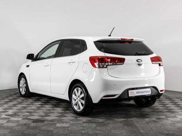 Kia Rio III Рестайлинг с пробегом 2015 года, цена 999 000 рублей, 148403 км, хэтчбек, Автокод Объявления