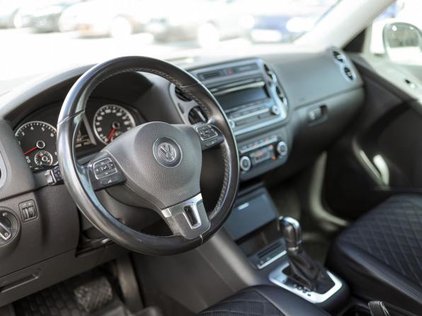 Volkswagen Tiguan I Рестайлинг с пробегом 2012 года, цена 1 599 000 рублей, 155260 км, внедорожник, Автокод Объявления