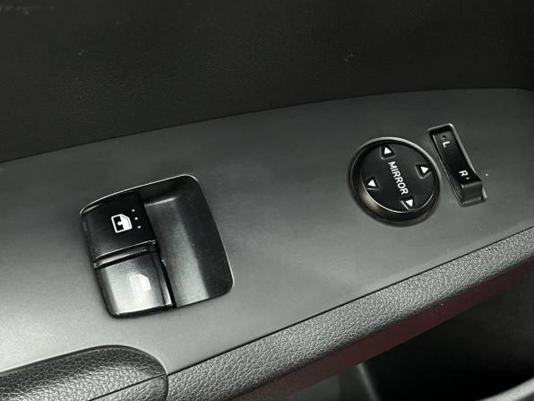 Hyundai Solaris II с пробегом 2017 года, цена 1 499 900 рублей, 64768 км, седан, Автокод Объявления