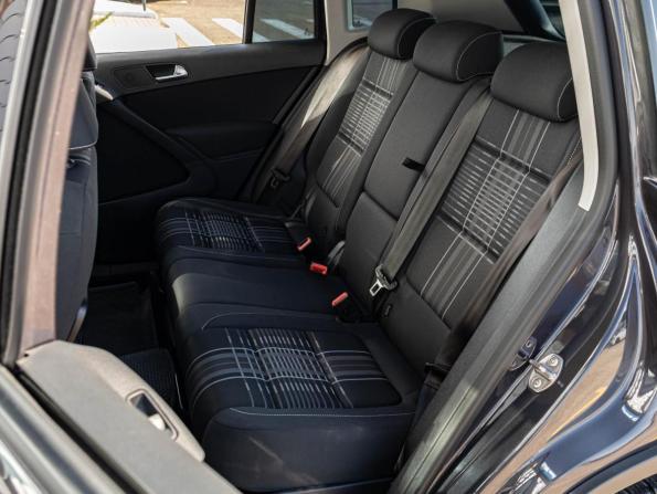 Volkswagen Tiguan I Рестайлинг с пробегом 2015 года, цена 1 260 000 рублей, 214377 км, внедорожник, Автокод Объявления