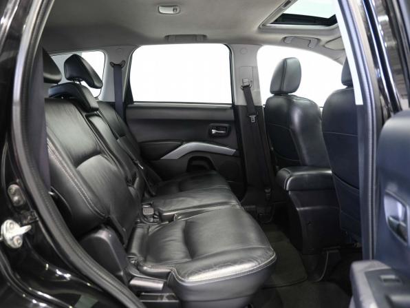 Mitsubishi Outlander II с пробегом 2007 года, цена 989 900 рублей, 285000 км, внедорожник, Автокод Объявления